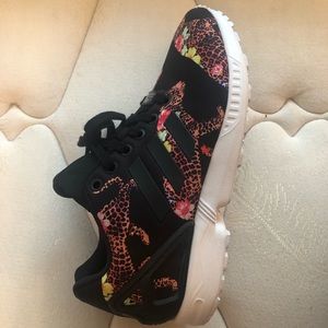 ADIDAS ZX FLUX Women’s size 6.5 Jaguar Print